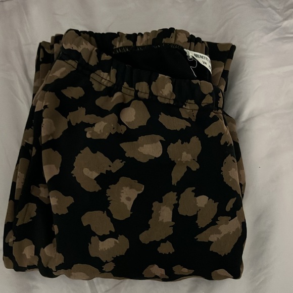 Brunette the label - Picture 7 of 7